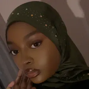 Baby-sitter expérimentée à Paris  