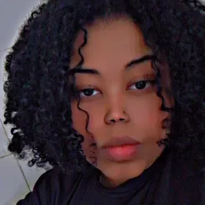 Procuro emprego de babysitting