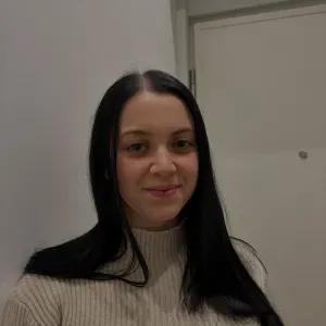 Studentessa babysitter a Milano!