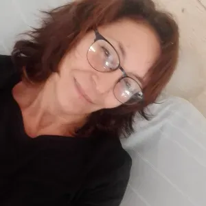 Femme de ménage ,aide a la personne 