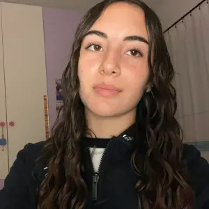 cvbbbhjjdjzjsjsjnzsjjznsjsjskskskksmsks