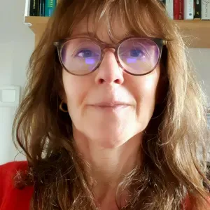 Educatrice de Jeunes enfants pendant 30 ans