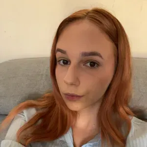 Baby-sitter de 22 ans avec expériences 