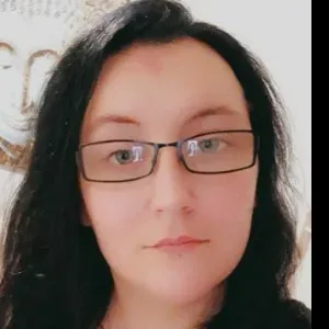 Angélique et je suis très polyvalente