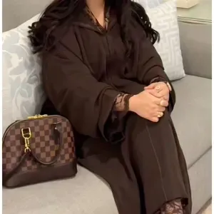 Aide ménagère sérieuse et expérimentée.