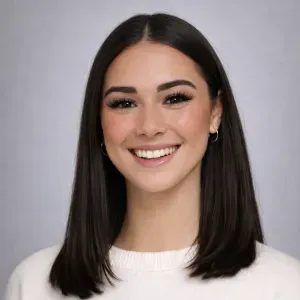  Babysitter sérieuse, solaire et expérimentée disponible