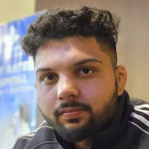 passionate Part-Time Elderly Caregiver (Student)