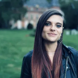 Baby-Sitter expérimentée diplôme d'EJE