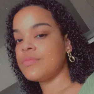 Garde d'enfant à domicile à Macouria 