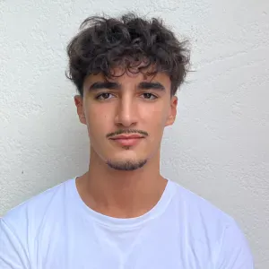 Sami- baby-sitter, et NON vous ne trouverez pas plus motivé 