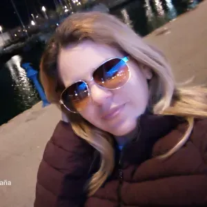 Empleada de limpieza en barcelona  con gran atención 