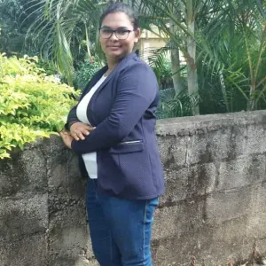 Experienced babysitting in pontoise 