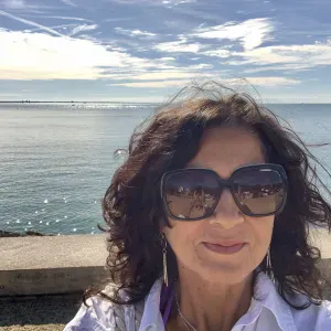 Baby-sitter expérimentée à Baillargues-