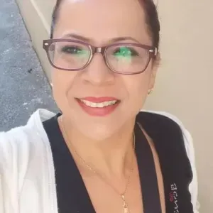 Baby-sitter. Expérience en famille 