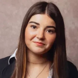 Baby-sitter expérimentée à Luxembourg 