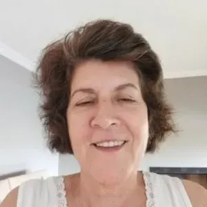 Cuidadora com o coração Lisboa e arredores.