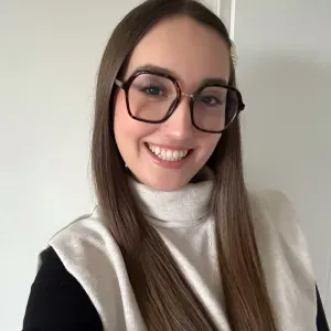 Professeure particulière à Lyon