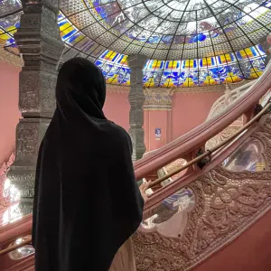 Baby-sitter à la recherche d'un emploi 