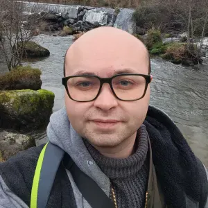 Aide a domicile pour vos aînés autour de Mayenne/oisseau 53