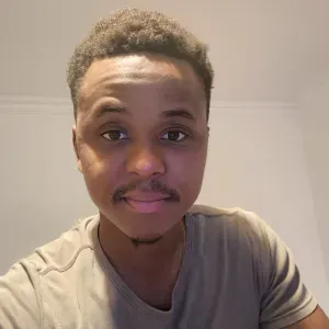 Je recherche baby-sitter