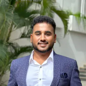 Reliable student available for childcare & pet care