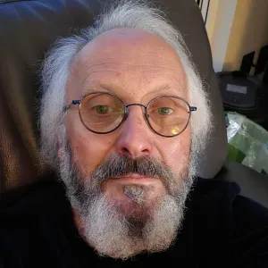 Pet-sitter à Namur Bon contact avec les chiens