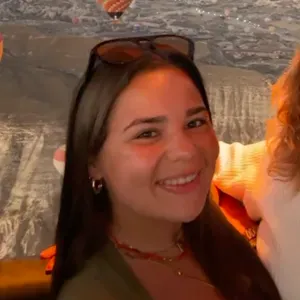 Babysitter com experiência em Condeixa-a-Nova