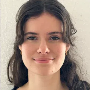 Baby-sitter expérimentée à Paris !