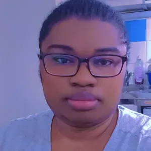 Auxiliaire de vie pour vos aînés à domicile