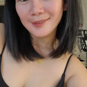 Baby-sitter expérimentée a paris ou poisy