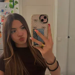 Baby-sitter expérimentée à Boulogne 