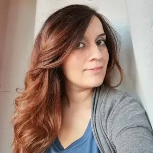 Addetta pulizie saltuarie o ordinarie paesi etnei 