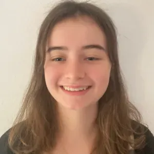 Lycéenne de 16 ans qui donne des cours de soutien 