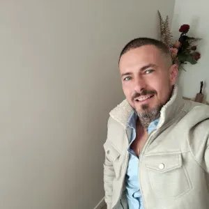 Pet sitter premium Carcassone, Chiens,chats, oiseaux et NAC