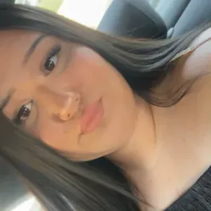 Baby-sitter motivée et sérieuse Lou-Ann