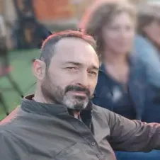 Persona per aiuto pulizie di casa - 9 ore a settimana