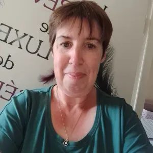 baby-sitter non expérimentée de saint Pantaléon de Larche