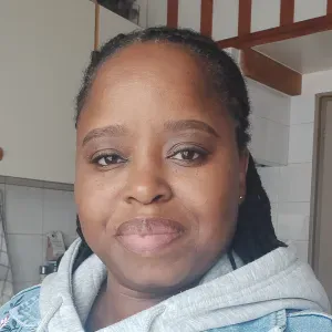 Baby sitter expérimenté à la Rochelle 