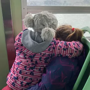 Buongiorno cerco tata per  le mie gemelle di 8 anni