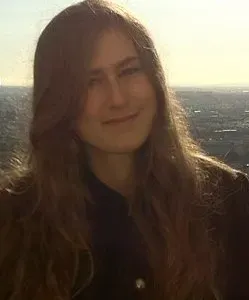 Etudiante propose services à domicile