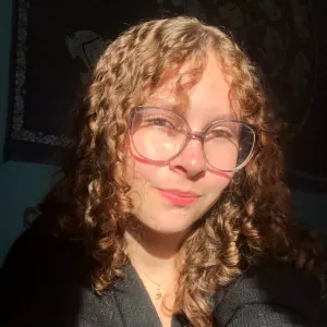 Baby-sitter étudiante sur Poitiers 