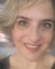 Busco trabajo como empleada del hogar por horas