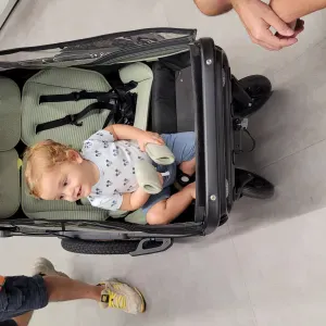 Job offer for a babysitter in Milan