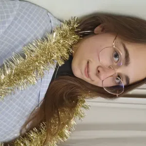 Étudiante qui adore les animaux cherche le boulot à Angers