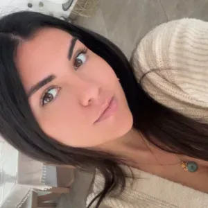 Baby-sitter expérimentée aux sables d'olonnes ! 