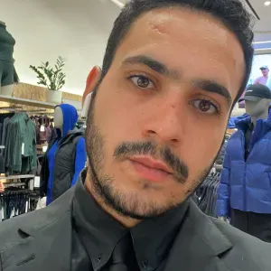 Addetto alle pulizie preciso e affidabile a Milano