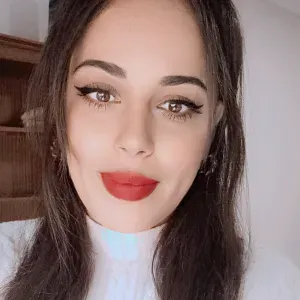 Babysitter / Cuidadora de Crianças