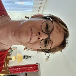 Personne qui recherche des heures de repassage 