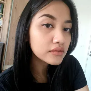 Babysitting and Housekeeping Assistance in Milan