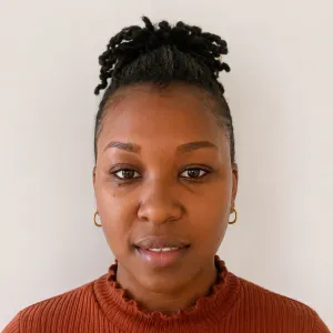 Baby Sitter diplômé ( CAP petite enfance, AMP, BaFa)